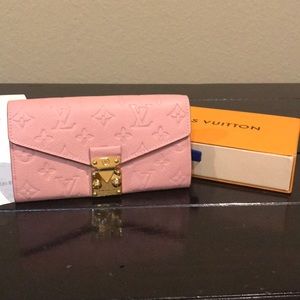 LV pink wallet/purse